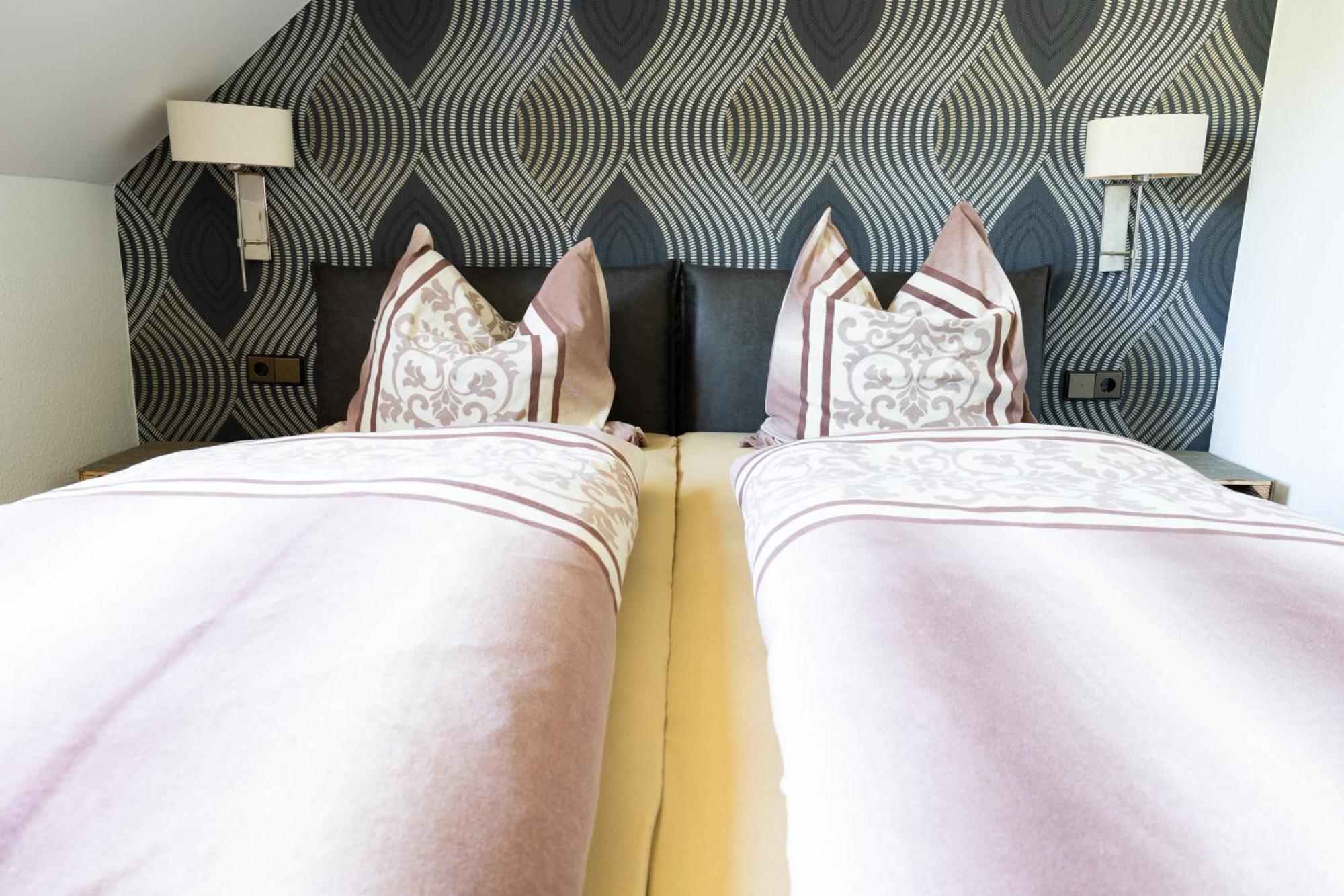 Hotel Herres Alte Metzgerei Leiwen Eksteriør billede